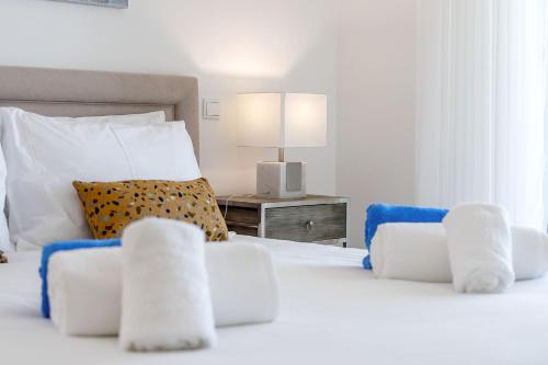 Top Floor Luxury Lagos Apartment by Ideal Homes
