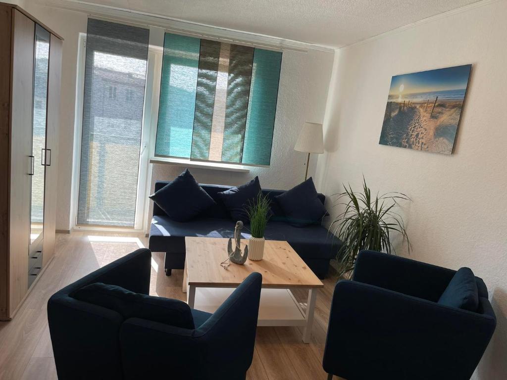 Appartement TOP Lage in Rostock 3 Zimmer Wohnung mit bestem Ausblick im 1 OG rechts 4 Doberaner Straße 18057 Rostock