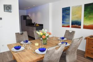 Top-Moderne und geräumige Ferienwohnung
