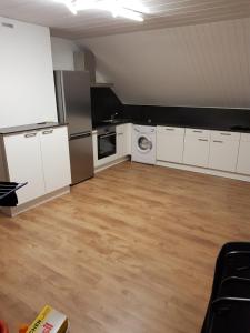 Top XXL Apartment -- großes, elegantes und helles Apartment -- WiFi -- WLAN -- Parkplatz --