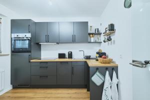 Topeingerichtete große 2-Zimmer Wohnung (72m²)