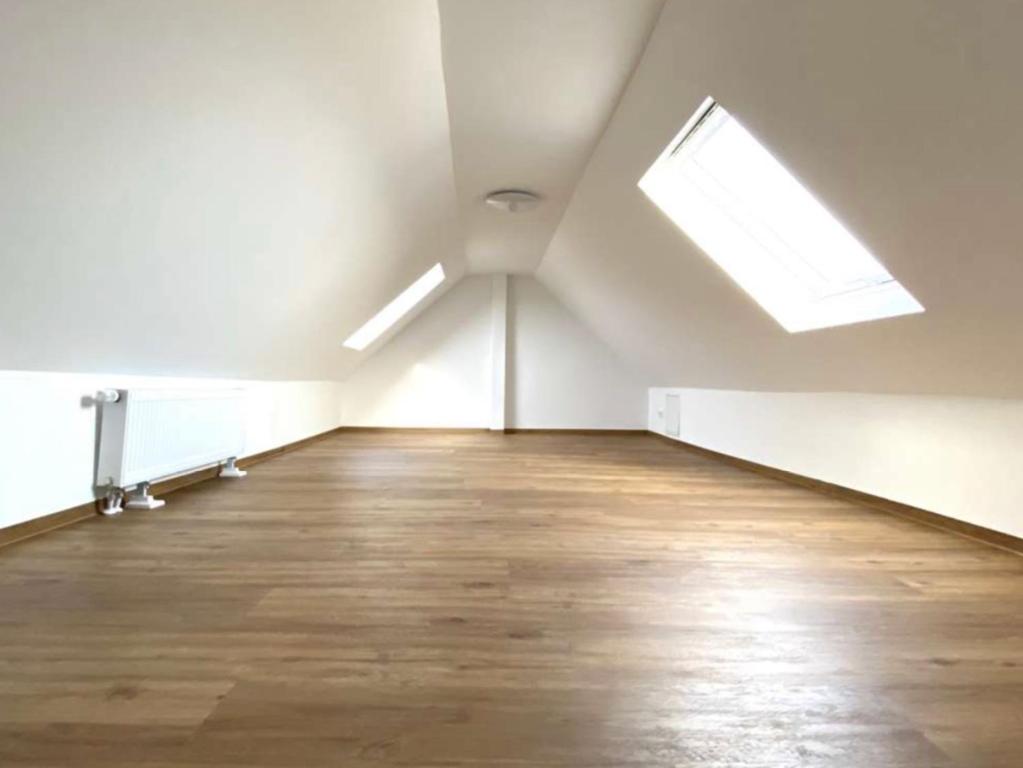 Topmodernes Wohnen - Helle Maisonette Wohnung St.-Gallus-Straße 23, 67063 Ludwigshafen