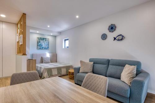 Torralta OceanFront Luxury Apartment