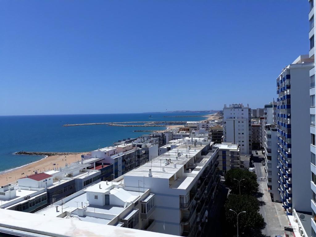 Torre Azul 11 Vista Panoramica Rua Portas do Mar, 8125-591 Quarteira