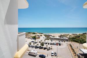 Appartement Torre Sol 705 - Vista Mar Avenida Beira Mar, Edifício Torre Sol, 1ºandar, Porta 7 8365-101 Armação de Pêra Algarve