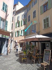 Toulon holiday