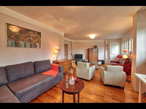 Toulouse Centre Large Apartment With Parking