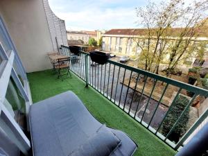 Toulouse-St Cyprien - Parking-- Netflix