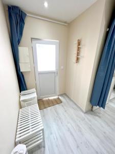 Appartement Toulouse : Studio équipé au cœur de St-Cyprien 46 Rue de la République 31300 Toulouse Midi-Pyrénées