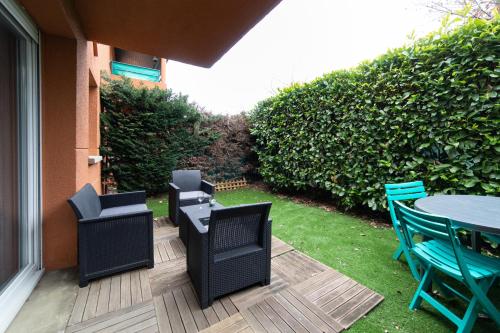 Toulousecozyflat Blagnac - T2 - Free Parking - Terrasse - Jardin