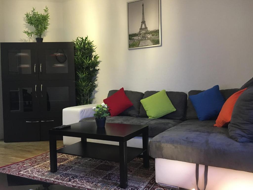 Tour Eiffel, Paris Expo - Parc des Princes Apartement 45 rue olivier de serres, 75015 Paris