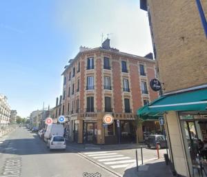 Appartement Tout équipé, 10mn RER B Paris - CDG, parking rue gratuit après 19h, 4ème étage, escaliers 35 Avenue Marceau 93700 Drancy Île-de-France