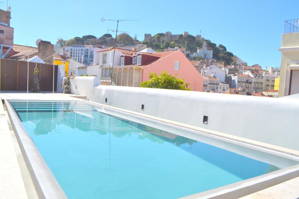 TP AURA 19, Swimming Pool, Terrace & View 19 Largo das Olarias, 1100-133 Lisbonne