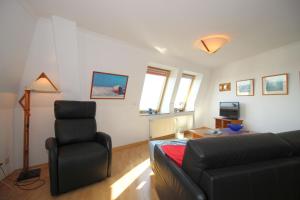Trafalgar 527