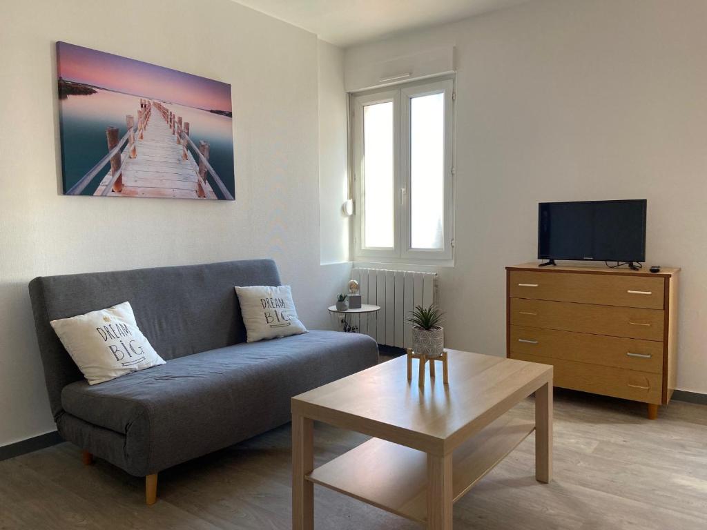 Appartement Tramway pavillon Jaures proche gare 7 10 Rue Parmentier 72100 Le Mans