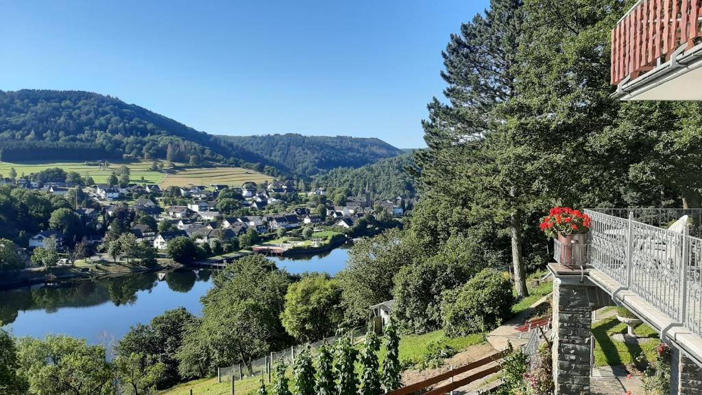 Traumblick Hof Rösberg 1, 52152 Einruhr