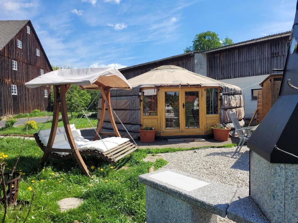 Appartement Traumhafte Jurte mit Badefass optional Thiersteinerstrasse 29 Ortsteil: 95691 Hohenberg an der Eger