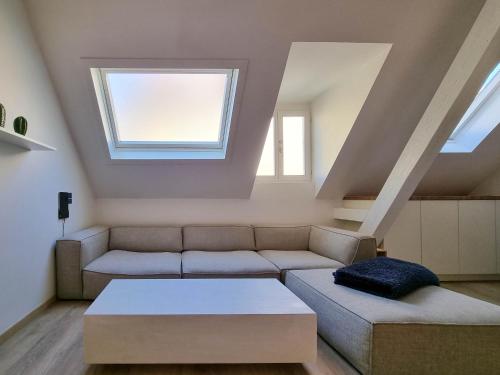 Travel Homes - NewGate 3, elegant, heart of Colmar