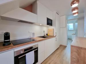 Travel Homes - NewGate 3, elegant, heart of Colmar