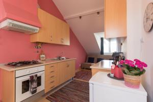 Trendy Apartment in Bairro Alto