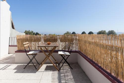 Trendy Bright Flat with Balcony by Host Wise