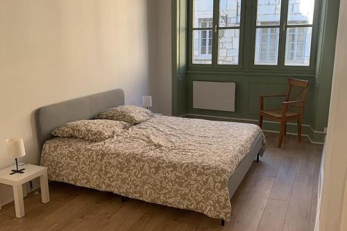Très beau 2 chambres vieille ville