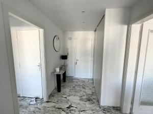 Appartement Très beau 2 pièces avec terrasse - SUQ3 SUQ4 16 Rue des Suisses 06400 Cannes Provence-Alpes-Côte d\'Azur