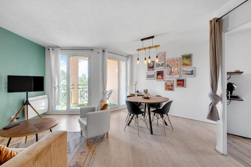 Très beau 48m avec BALCON à Toulouse !
