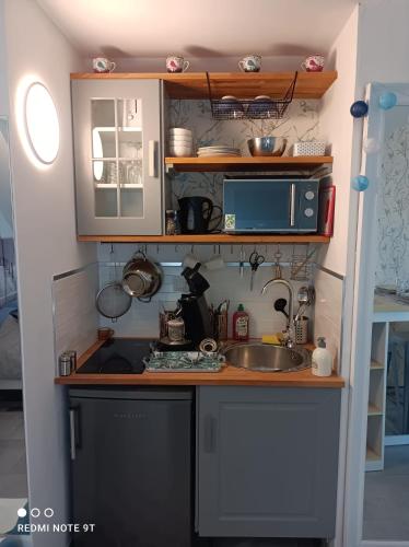 Très beau studio Trois Etoiles, WiFi, Parking Privé Jardin