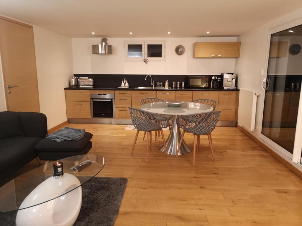 Appartement Très bel appartement avec vue sur les montagnes 518 Chemin des Plantées 38330 Saint-Ismier