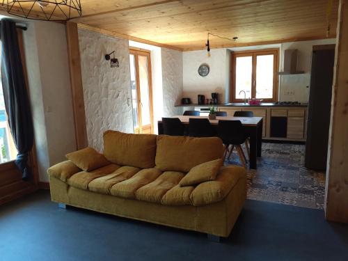 Tres bel appartement dans une maison avec SPA