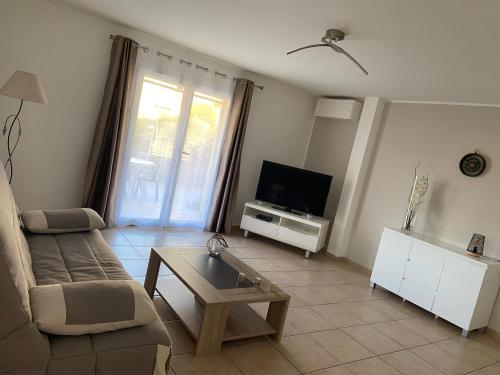 Très bel appartement entier proche de la mer 2 chambres 1 salon
