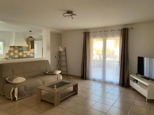 Très bel appartement entier proche de la mer 2 chambres 1 salon