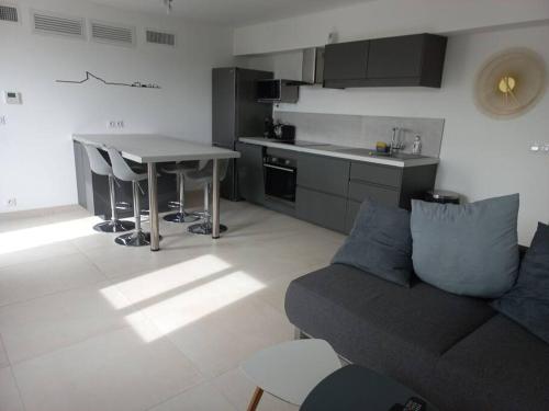 Très bel appartement entre mer et colline