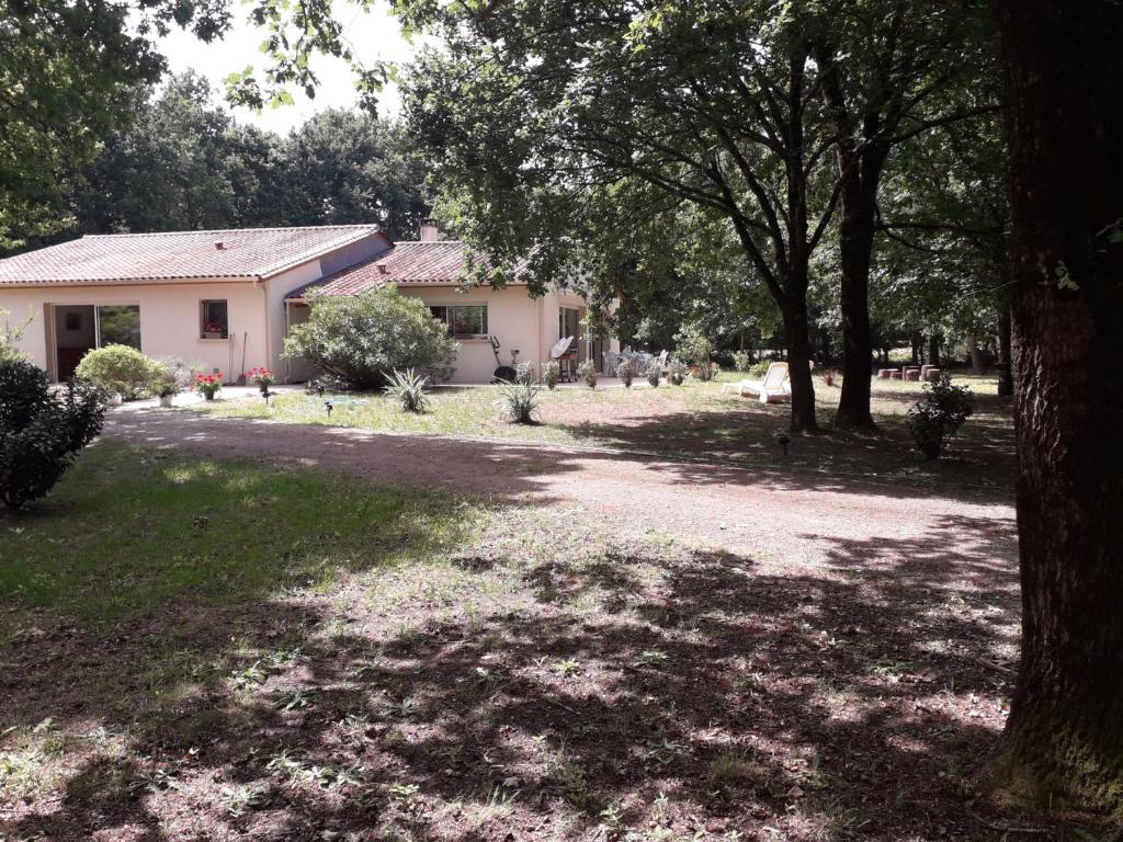 Très bel appartement, lumineux, idéalement situé. 22200 Guingamp