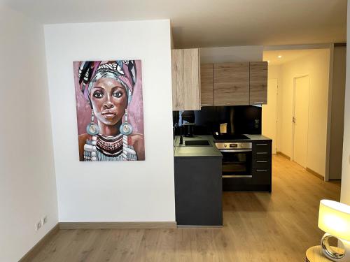 Très bel appartement T2 de standing entièrement meublé à 5 min à pied du centre.