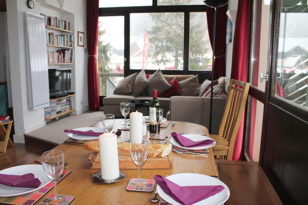 Très bel appartement T3 proche place Castellane avec vue et 2 chambres