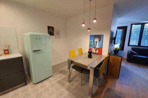 Très jolie bas de maison en centre ville, parking, Wi-Fi, Netflix