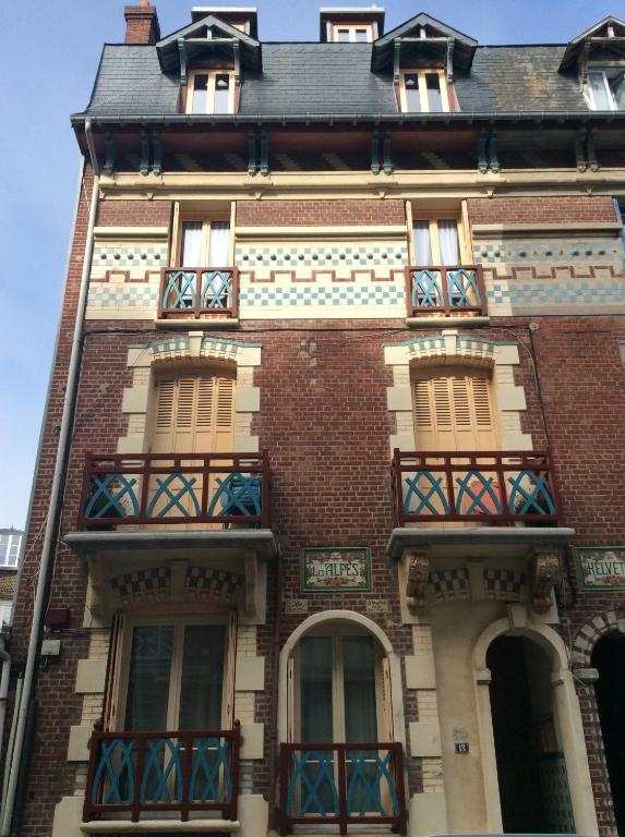 Triangle d or 03200 Vichy