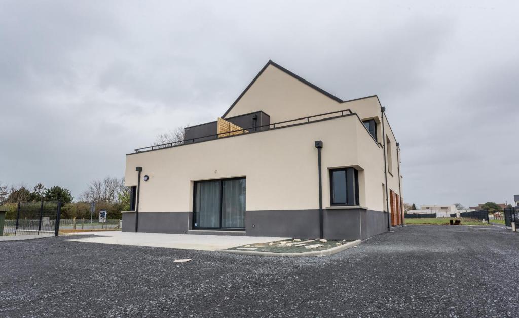 Tribord, appt avec terrasse et vue mer, parking Résidence Les Pontons, 14960 Saint-Côme-de-Fresné