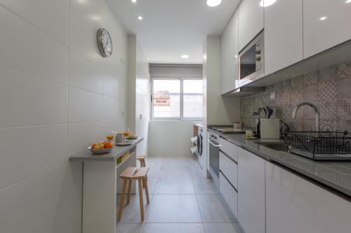 Trindade Family Apartment w/ Parking Place