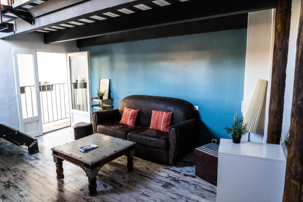 Triplex centre-ville CLIM Netflix Disney Prime vidéo 11 Rue Rouge, 84000 Avignon