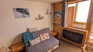 Triplex chaleureux 6, 8 ou 10 personnes, central et skis aux pieds