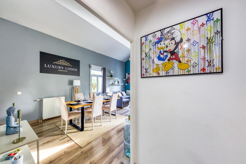 Appartement TRIPLEX Disney Marvel 9 Allée des Bosquets 77144 Montévrain