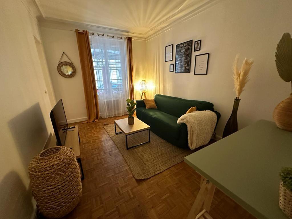 Appartement TROCADÉRO PARIS 22 Rue Gustave Courbet 75116 Paris