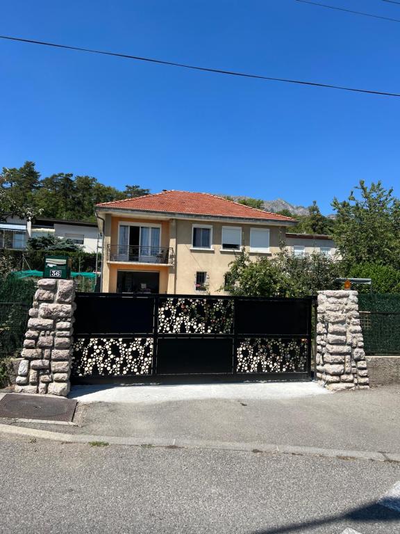 Trois pièces au soleil L'orée des pas 06600 Antibes
