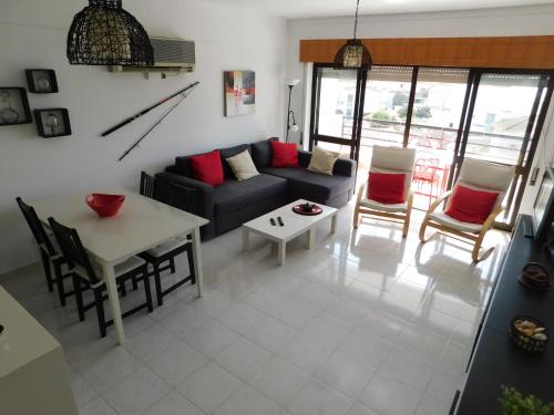 Tropical Rocha Residence