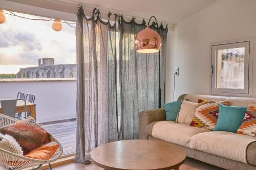 Truchet Penthouse