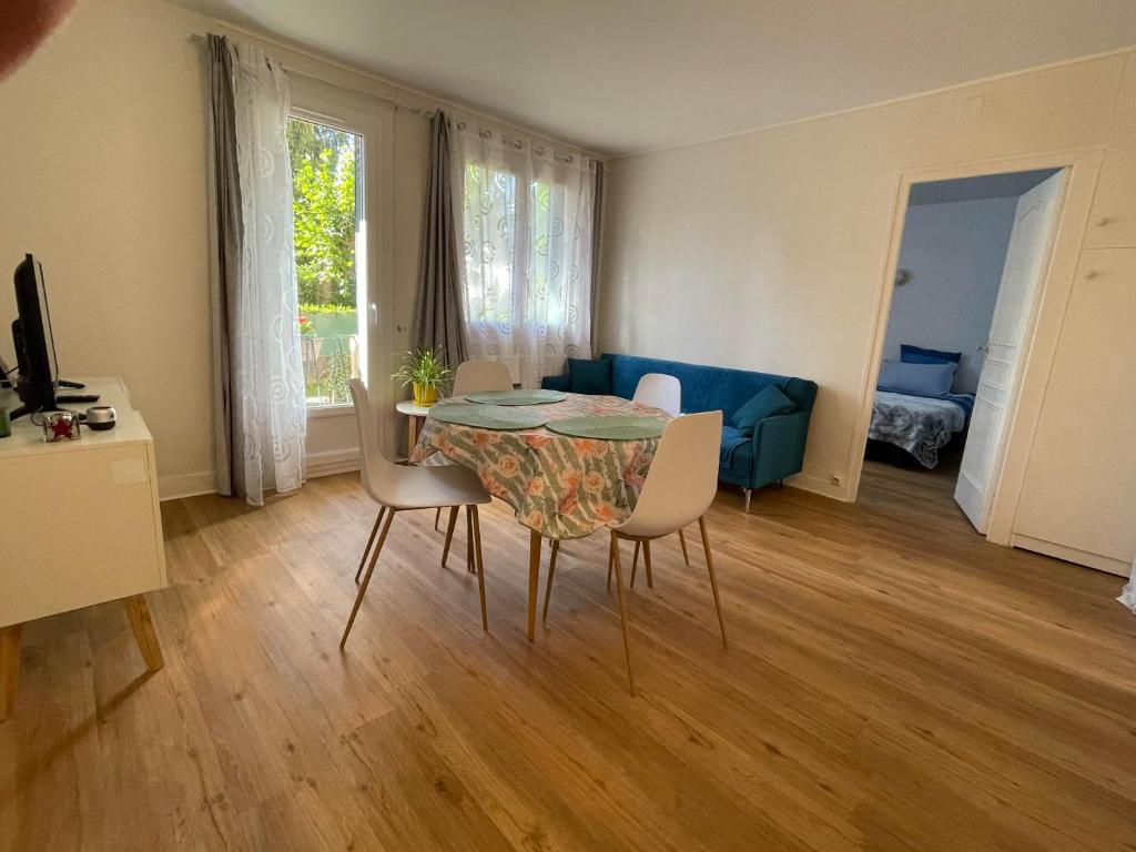 Turgot bleu 5 Avenue du Turgot, 74200 Thonon-les-Bains
