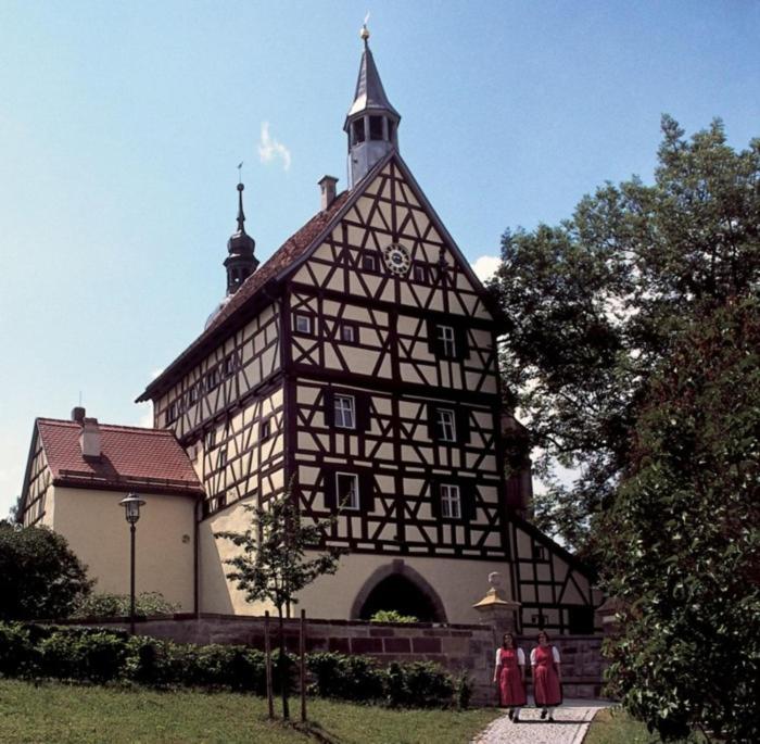 Turmstüble im Torhaus von 1545 3 Kapellenbergweg 2. Etage, 91593 Burgbernheim